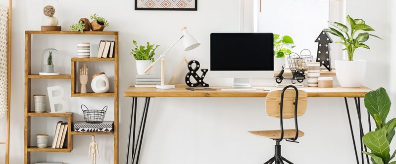 Un bureau épuré, de style scandinave